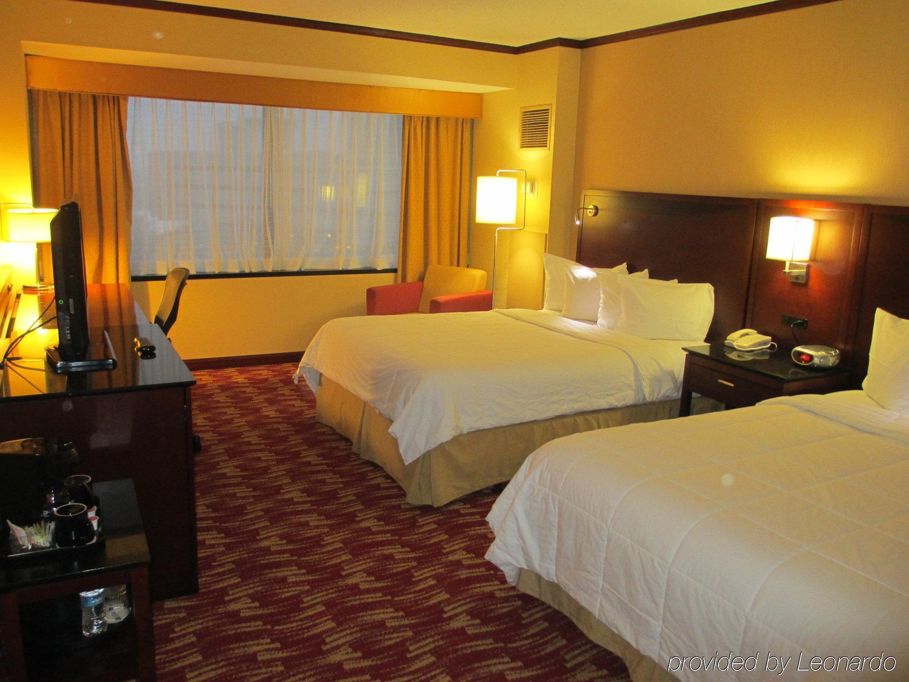 Renaissance Toledo Downtown Hotel Ruang foto